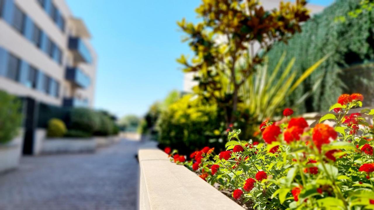Apartamento Diseno Con Jardin Privado A 100 Metros Del Mar تورّيذيمْبَرّا المظهر الخارجي الصورة